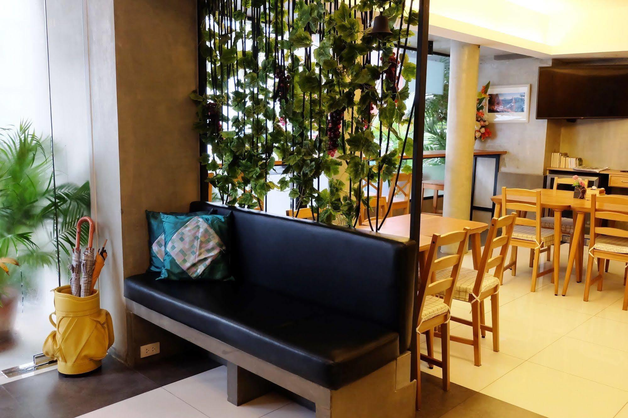 Cozy@9Hotel&Kitchen Bangkok Esterno foto